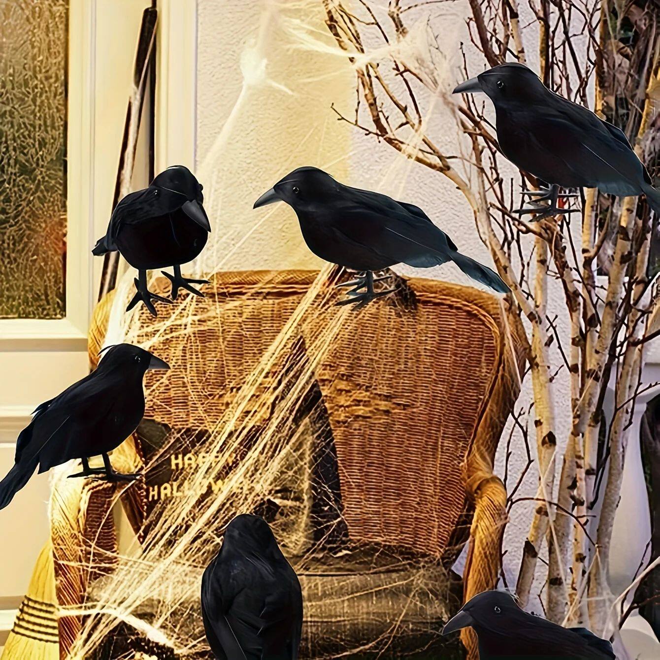 Realistic Black Raven Set with Lifelike Artificial Feathers图片