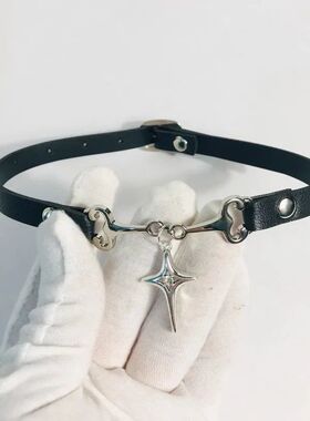 2025 Punk Y2K Charm Grunge Pendan PU Leaher Sexy Choker Vina