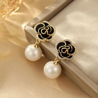 New French Fashionable Luxury Glazed Camellia Imitation Pear