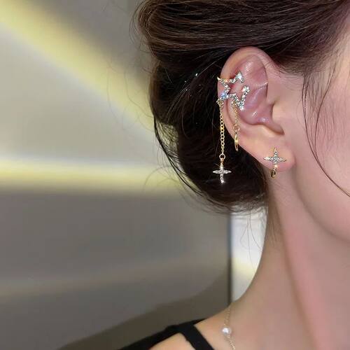 Sparkling Asymmetric Zircon Star Moon Ear Clip for Women Wit