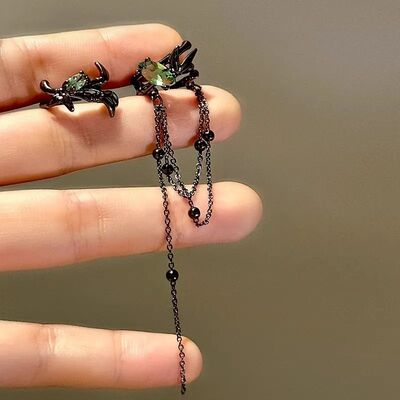 New Irregular Black Thorn Tassel Earbone Clip Earrings for W