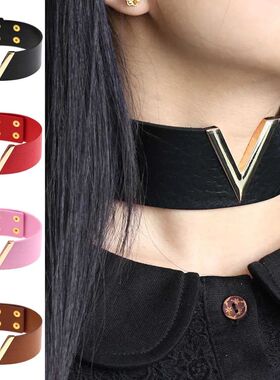 Accessory Individualiy Exaggerae A V-shaped collar Sree phoo
