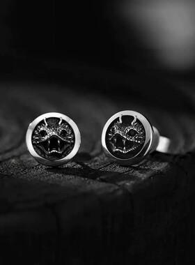 Retro Snakehead Earrings for Men Stylish and High-end Three-