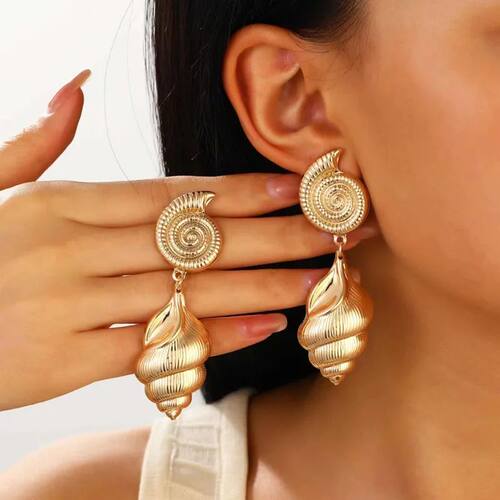 Golden Metal Texture Shell Conch Starfish Earrings for Women