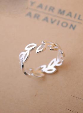 Hollow Branches And Leaves Fresh Sweet Branch Leaf Temperame