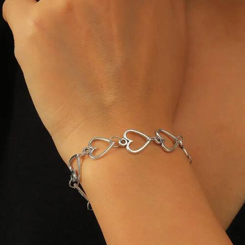 Punk Gohic Hollow Hear Shaped Splicing Braceles for Women Me