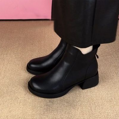 真皮短靴女2025秋冬新款软皮圆头