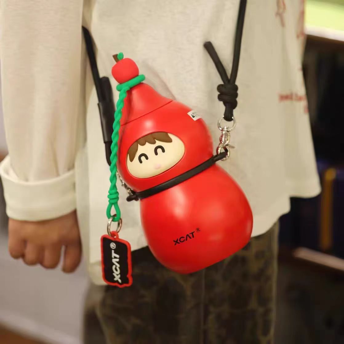 高颜值学生上学专用保温杯超火