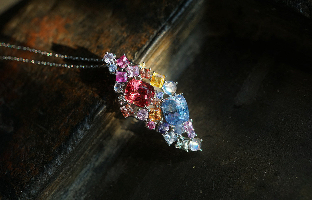 阳光正好时/天然尖晶石蓝宝石彩色宝石吊坠 18k金原创/InColor彩