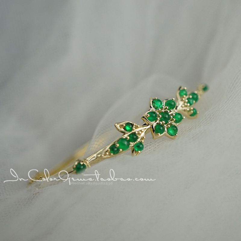 天然k金镶嵌祖母绿手镯定制