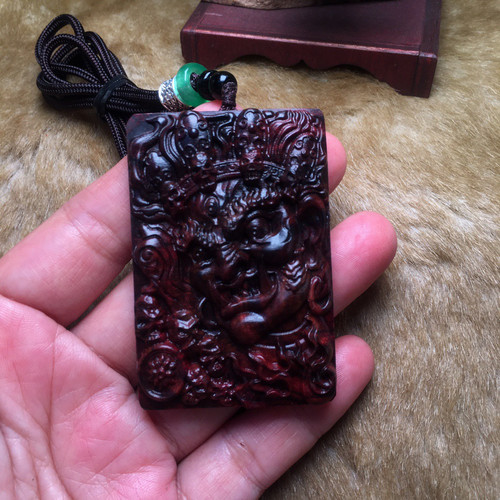 海南黄花梨木大黑天吊坠天然红木护身符项链汽车挂件男女财神挂坠