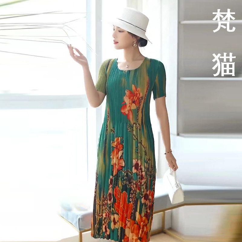 真丝缎面弹力褶皱连衣裙女长裙印花裙2022夏季新款修身显瘦妈妈群