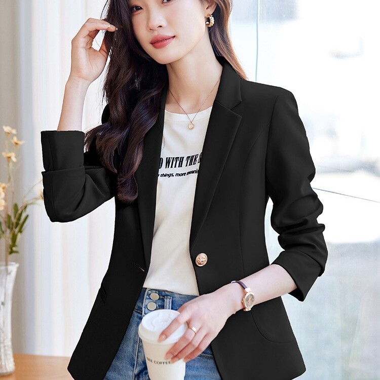 黑色小西装女外套2025新款小个子修身收腰韩版女士短款西服上衣春