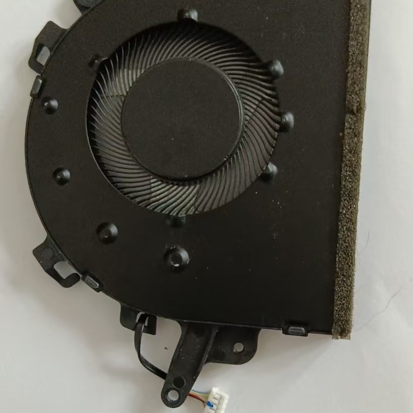 联想IdeaP315sV15-IIL风扇