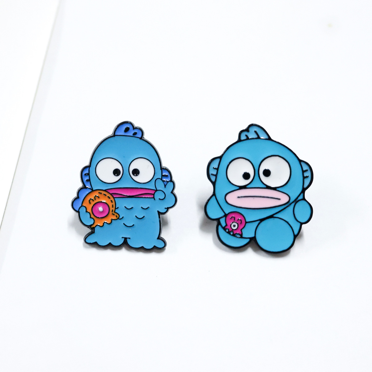 可爱日系蓝色小丑鱼胸针卡通动画徽章ins个性胸花女衣服包包扣针