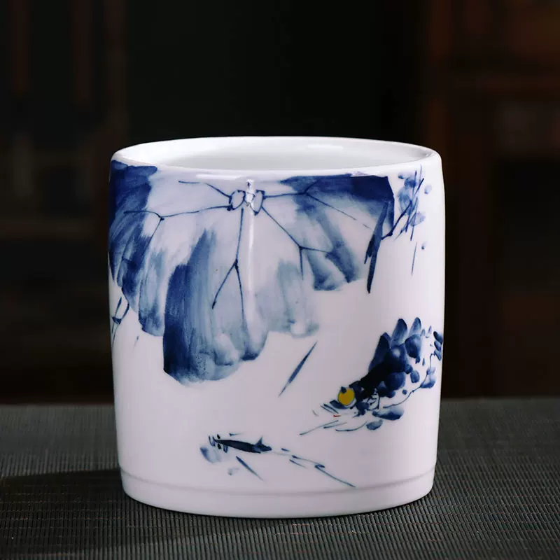 景德镇手绘青花陶瓷笔筒摆件文房毛笔筒桌面学生书法大容量收纳筒