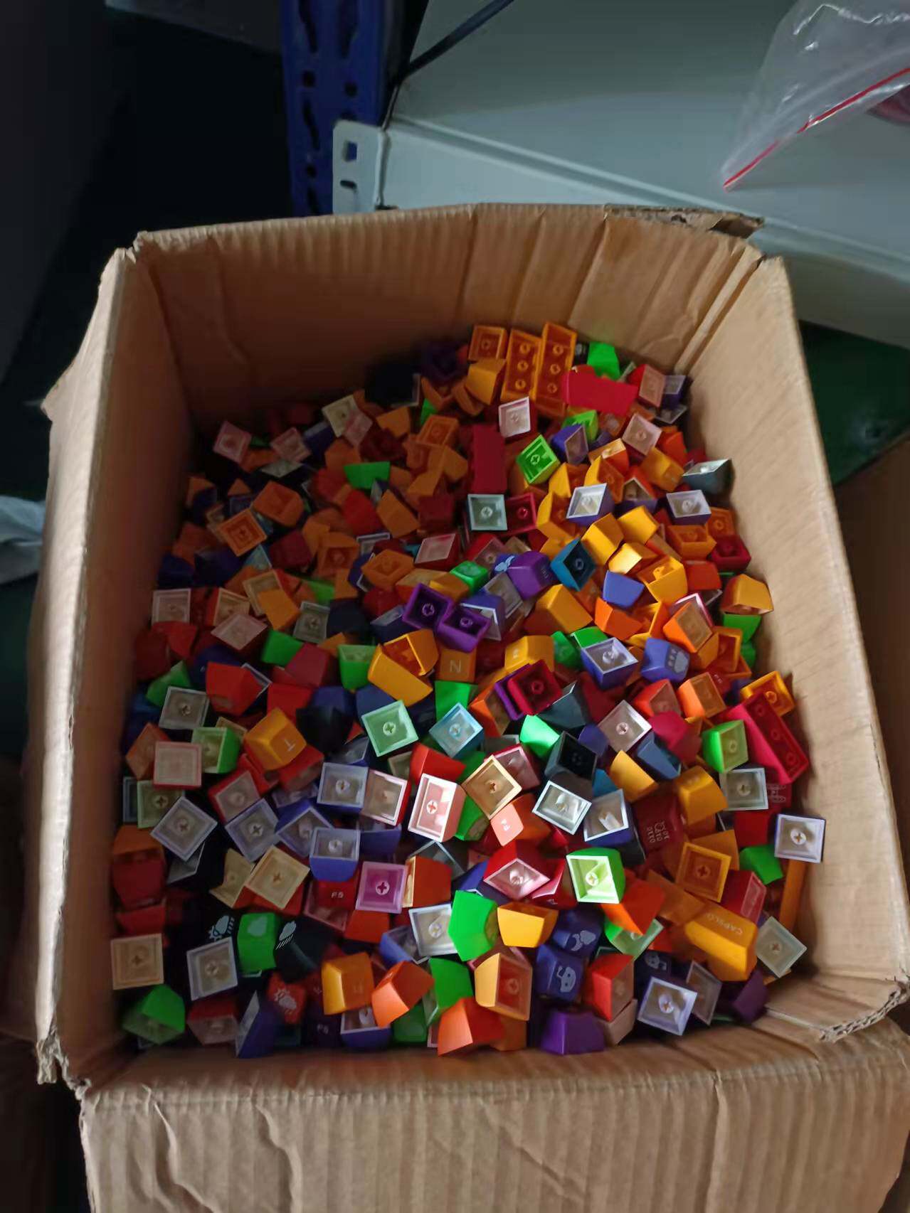 sa键帽垃圾包 牙哥键帽sa高度垃圾包键帽220多颗彩色个性多混搭