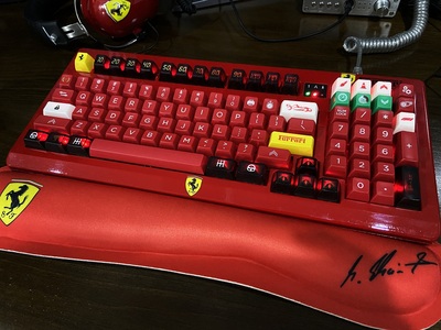 法拉利赛车球帽键帽送定制手托