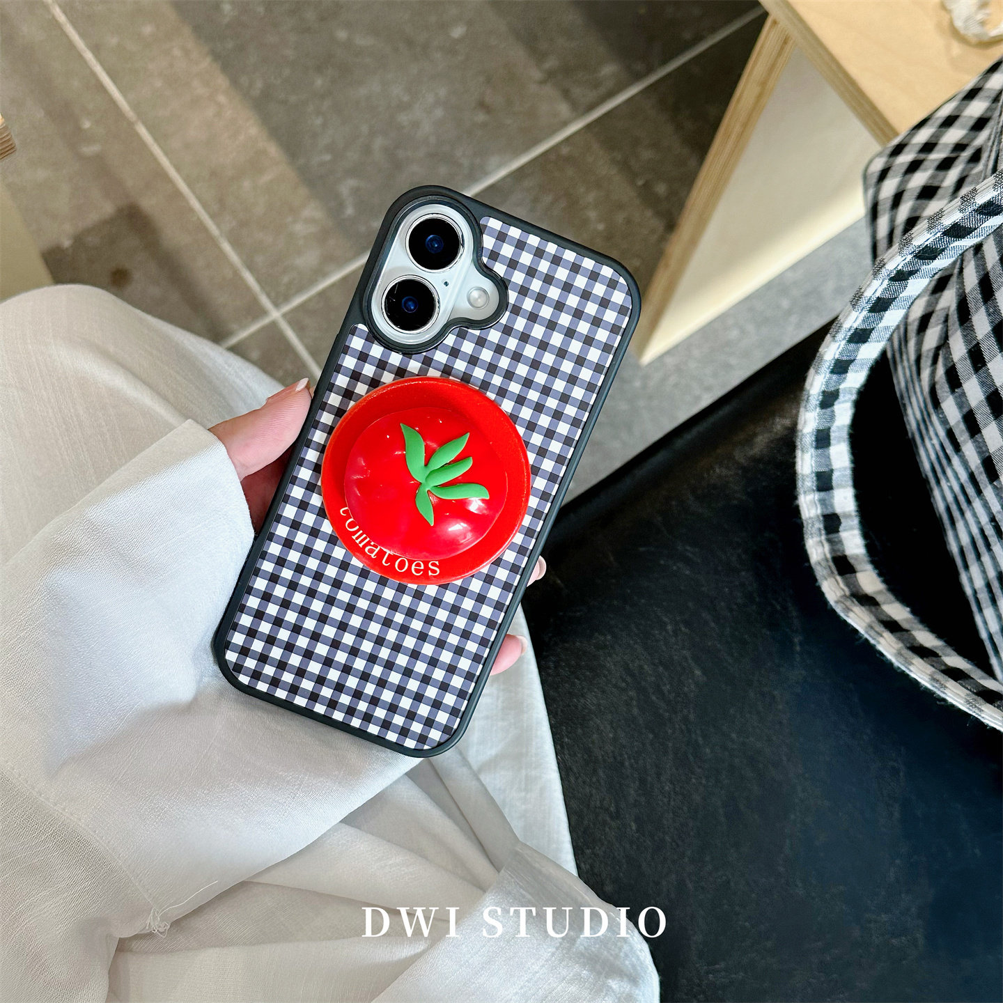 黑白格子立体番茄磁吸支架手机壳