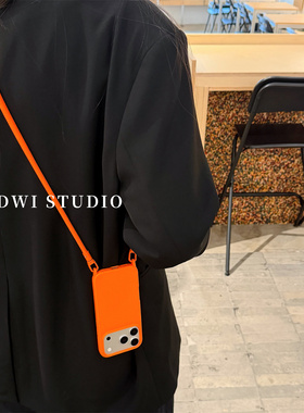 DWI STUDIO夏日橙色斜挎挂绳背带手机壳17promax适用苹果16promax全包iPhone17壳15promax保护壳iPhone16pro