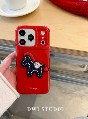 DWI STUDIO新年小马刺绣双层红色手机壳17promax适用苹果16promaxiPhone16壳15/14