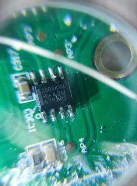 2903AVQ  LM2903AVQ 汽车电脑板电压比较器IC芯片全新进口