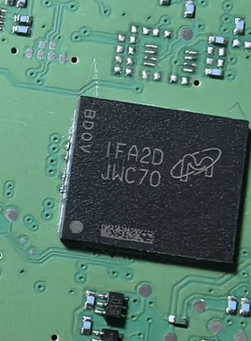 JWC70 MTFC16GAPALBH-AIT 汽车电脑板BGA内存芯片 全新原装
