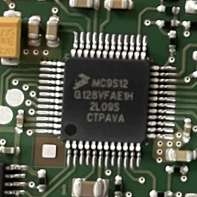 MC9S12Q128VFAE1 汽车电脑板CPU芯片