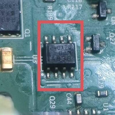 240A2Q  路虎48V轻混系统DCDC模块电脑板电流感应放大芯片SOP8脚