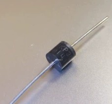 5KP30A TVS瞬态抑制二极管 TVS瞬态抑制二极管 专营汽车维修芯片