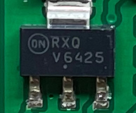 V6425 6425 NCV4264-2ST50T3G东风E70电机控制器电脑板电源稳压管