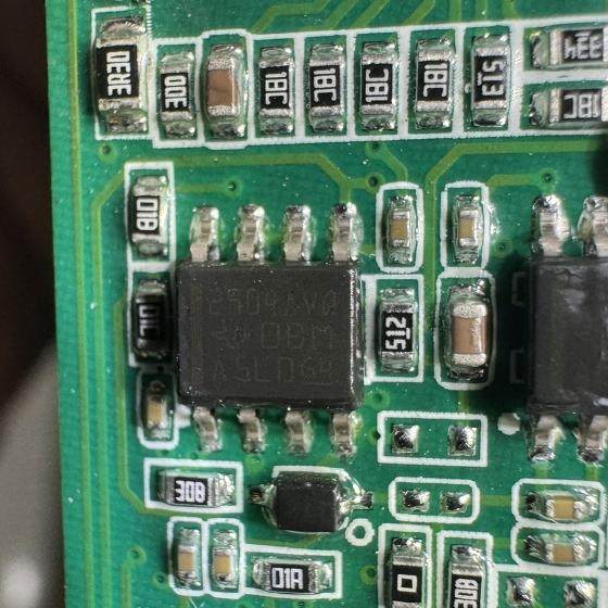 2904AVQ 新能源充电机易损运算放大器芯片 贴片八脚