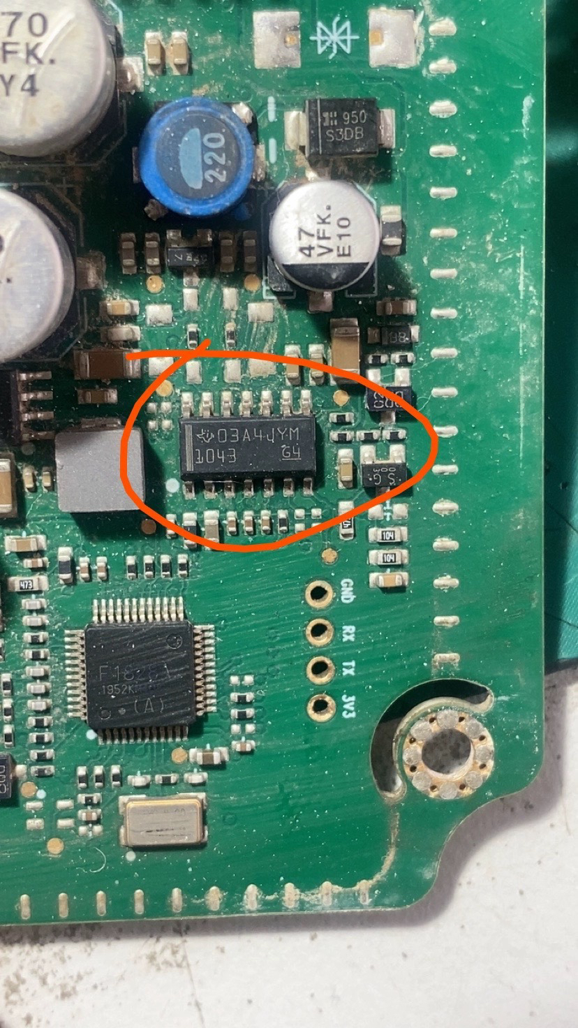 1043 TCAN1043 新能源汽车充电机通讯芯片SOP14脚