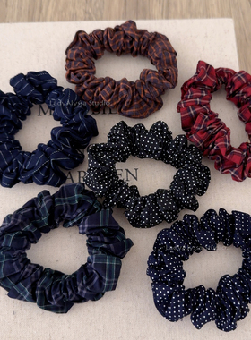 6色。日常百搭小肠发圈。弹力好 简约气质格纹波点头花头绳发绳女