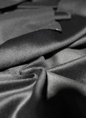 19号康家黑色单面精纺羊绒 520g/3m 20%羊绒80%羊毛可洗加衬