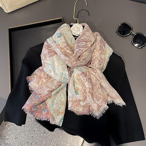 围巾女春夏季新款韩版印花防晒长纱巾沙滩巾出游拍照丝巾外搭披肩