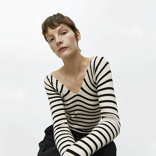 超大V领条纹毛衣打底衫 瑞典小众设计感条纹针织衫 万年条纹衫