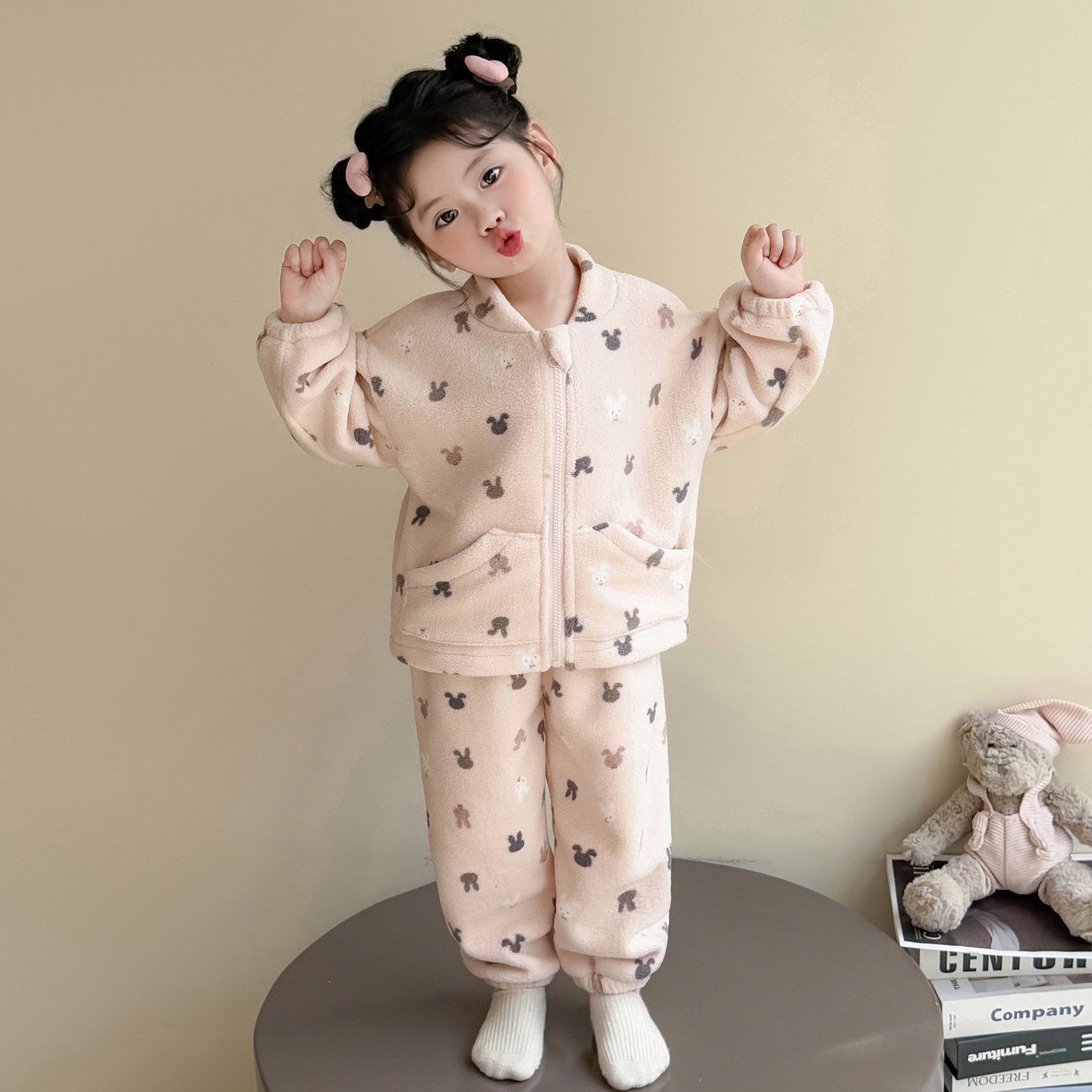 女童珊瑚绒睡衣套装秋冬款