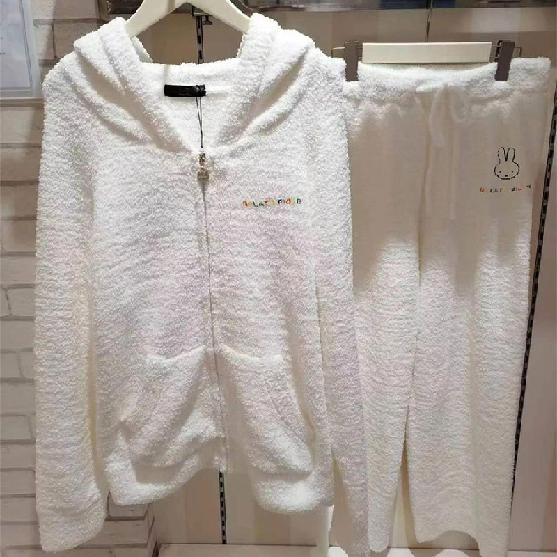 睡衣女冬连帽可爱少女米菲兔针织