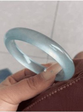 冰透蓝水翡翠色美人天青海蓝玉镯