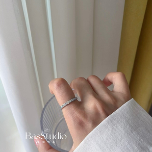BasStudio 吸睛法宝！独家浪漫闪闪镶钻银色戒指叠戴可水洗不掉色