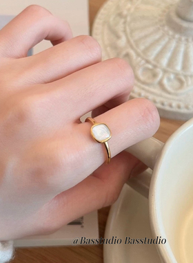 Basstudio法式复古天然白贝母戒指女不掉色轻奢高级感简约钛钢潮