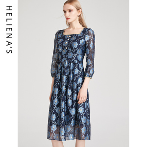 海兰丝HOT推荐春季新款复古方领收腰裙子高端气质印花蕾丝连衣裙