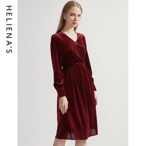 海兰丝2024秋季新款御姐风长袖红色丝绒连衣裙气质收腰显瘦A字裙
