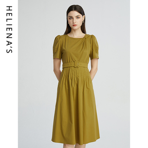 海兰丝纯色收腰连衣裙女大码显瘦设计高级感V领裙子夏2024新款