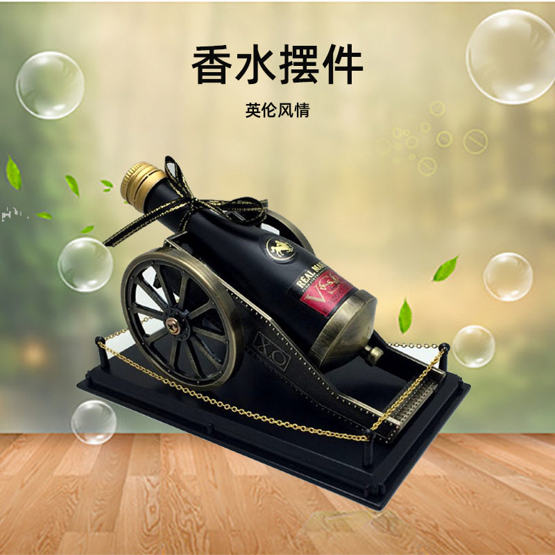 拿破仑礼炮汽车香水 汽车用品饰品男士酒瓶 仪表台香水摆件
