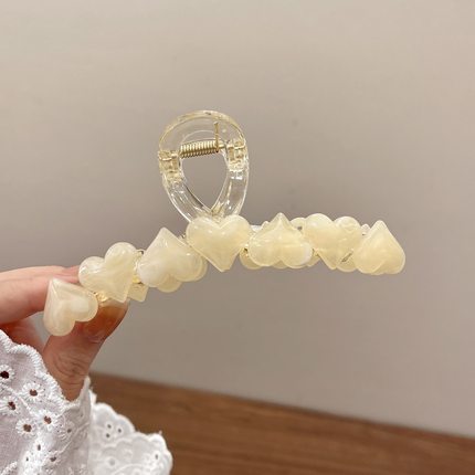 爱心发夹头饰高级感抓夹女后脑勺发卡小号头发夹子网红盘发鲨鱼夹