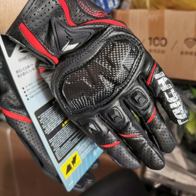 羊皮触屏赛车防摔手套RS-RST390全皮打孔碳纤维赛车摩托车手套