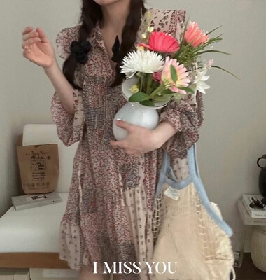 韩国东大门代购imissyou新款宽松彼得潘大翻领减龄娃娃碎花连衣裙