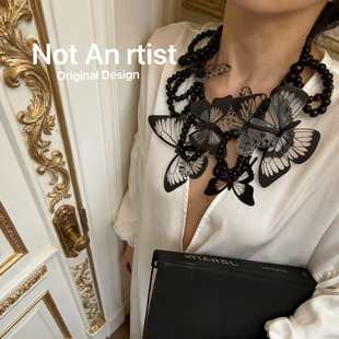 原创设计法式 复古黑色摩纳哥小众蝴蝶pvc项链极繁美学夸张叠戴链